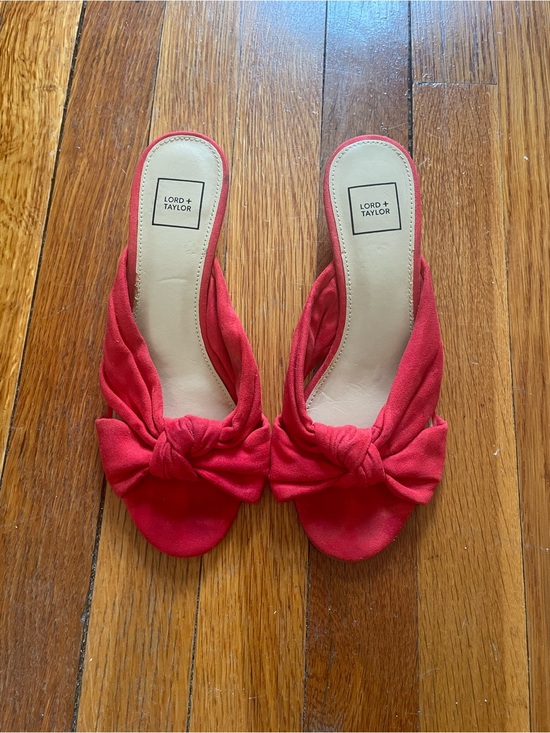 Lord & Taylor Shoes - Lord & Taylor Coral-Red Knot Slide Mules